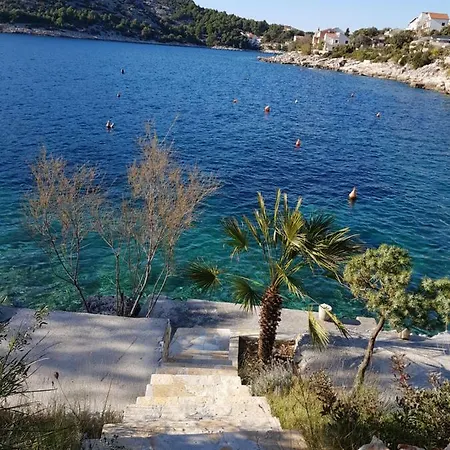 Villa New!! Seafront Hrvatska